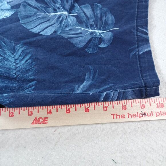 Old Navy Men’s Blue Palm Print Shorts 38 Built-In Flex Ultimate Slim Casual Summ - Picture 12 of 12